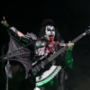 KISS GENE SIMMONS SIGNATURE CORT AXE BASS GUITAR SIGNED - Image 6