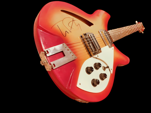 ORIGINAL TOM PETTY SUNRISE RICKENBACKER GUITAR SIGNED - Image 4