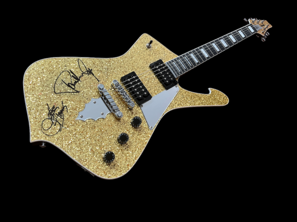 KISS PAUL STANLEY IBANEZ LTD. GOLD SPARKLE GUITAR SIGNED - Image 3