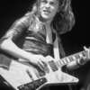 RICK DERRINGER GIBSON EXPLORER GUITAR SIGNED, IAS CERTIFIED - Image 6