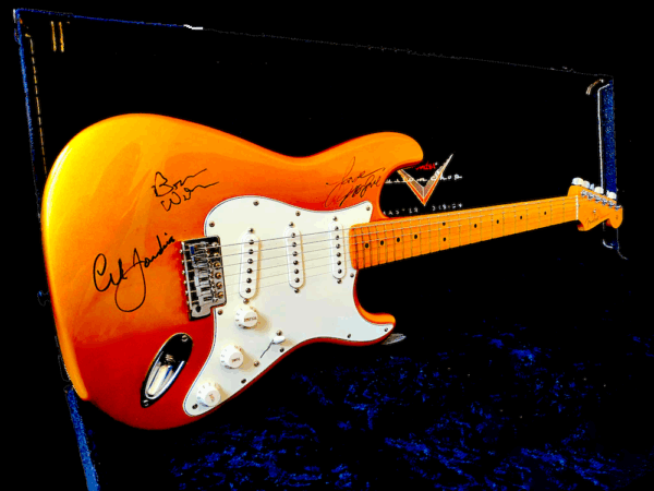 🔥 HOT GUITAR AUCTION!! THE BEACH BOYS  RARE SIGNED AUTOGRAPHED FENDER GUITAR, IAS CERTIFIED 🔥 - Image 5
