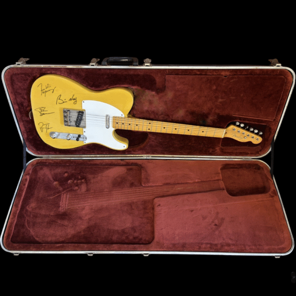 Rare 1990s Queen Signed Guitar – Authentic Rock Memorabilia - Image 2